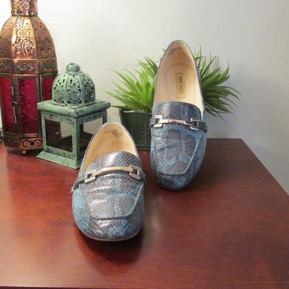 Blue Faux Snakeskin Flats - Picture 1 of 10